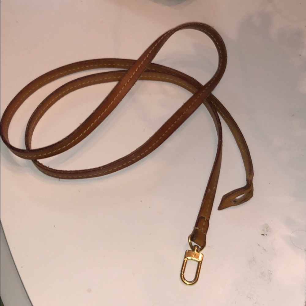 louis vuitton cross body strap